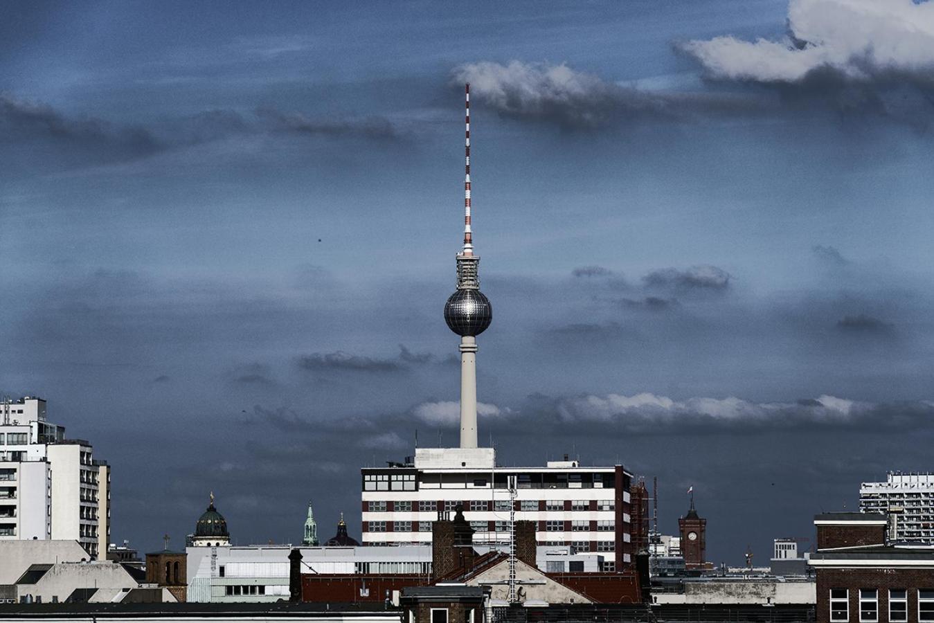 Vienna House Easy By Wyndham Berlin Potsdamer Platz Экстерьер фото